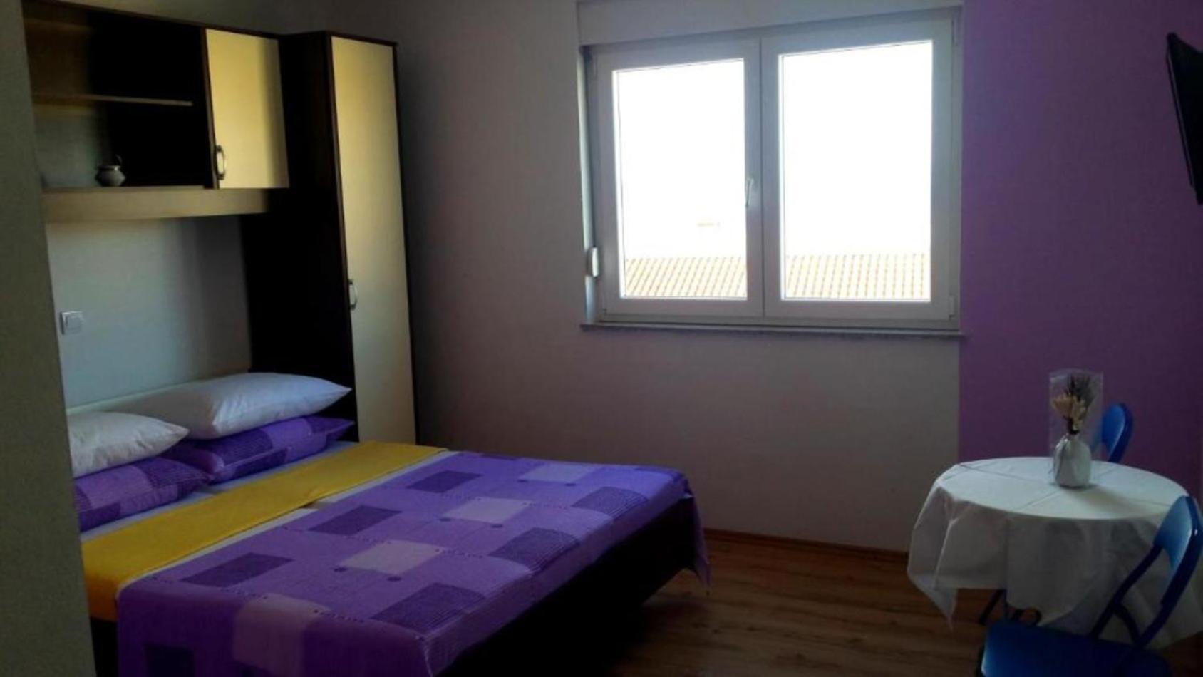 Sarita 2 Apartment *
